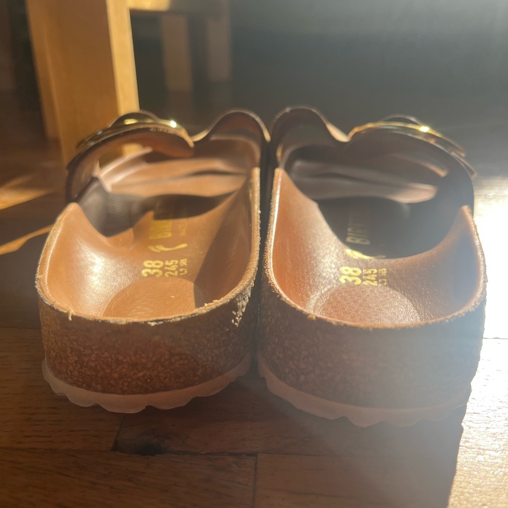 Birkenstock Big Buckle Madrid in Cognac - Picture 9 of 10